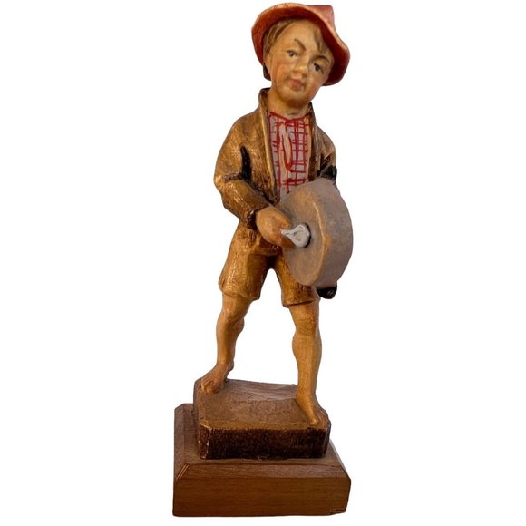 Three Men Boy Figurines on Wood Bases Resin Vintage 4 1/4" 4 1/8" and 3 1/2" - Picture 8 of 9